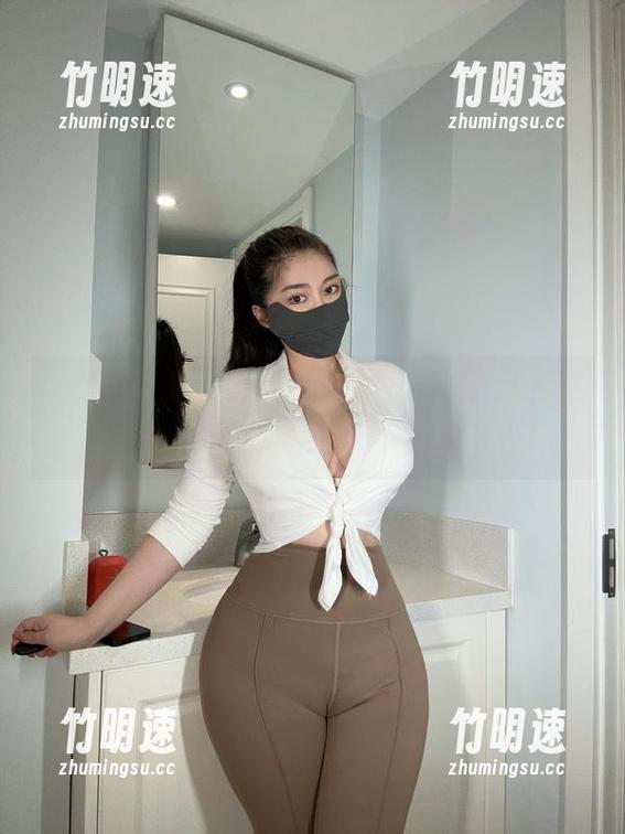 微密圈 - 120斤的小王同学新作，旗袍之美！保证你看到都想“下载”下去！