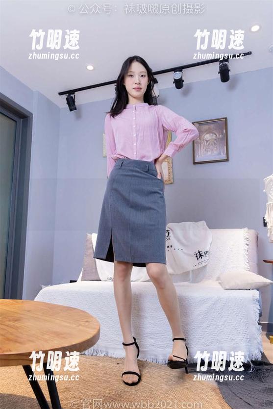 BoBoSocks袜啵啵 - 黑丝大腿袜那些事：果冻的图集里全是腿，腿控们有福了！