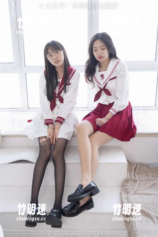 BoBoSocks袜啵啵 - 稚予带你玩转丝袜手套，这个作品集让你的视线不停移动。
