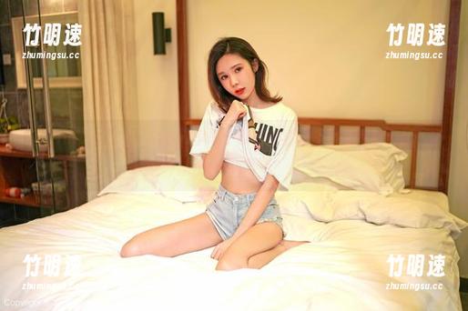 Feilin嗲囡囡 - “SiByl李思宁旗袍高清图册，是女孩们的一场华丽游戏吧”？