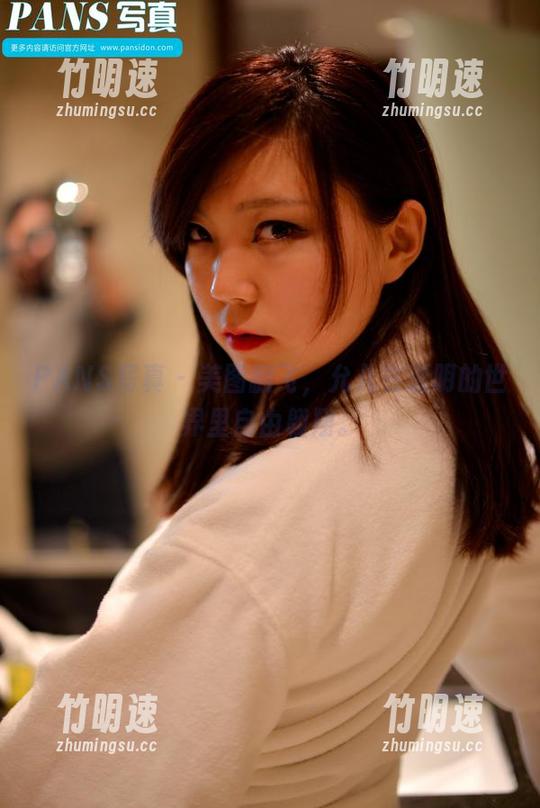 PANS写真 - 美图翻飞，允儿在透明的世界里自由翱翔。