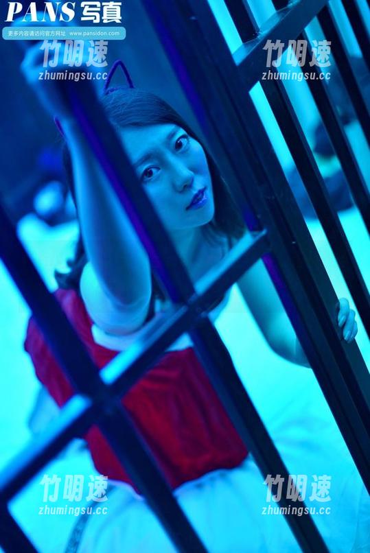 PANS写真 - 韩美轩的校园写真，图中是不是有点太“学习”了？
