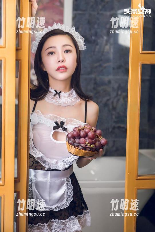 TouTiao头条女神 - 不得不说，周思超的学妹套图让我对“学姐”产生了误会。