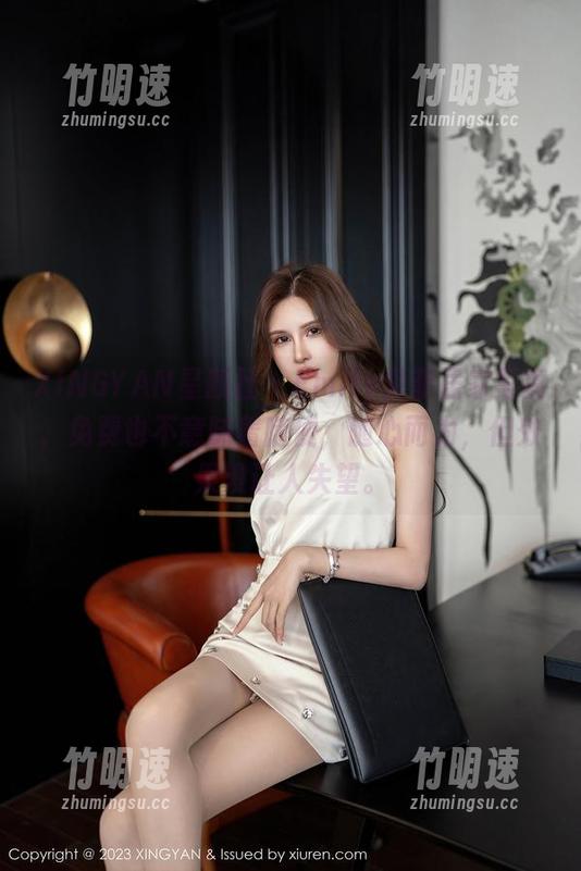 XINGYAN星颜社 - Emily尹菲居家写真，免费也不意味着随便，随心而为，但效果没让人失望。