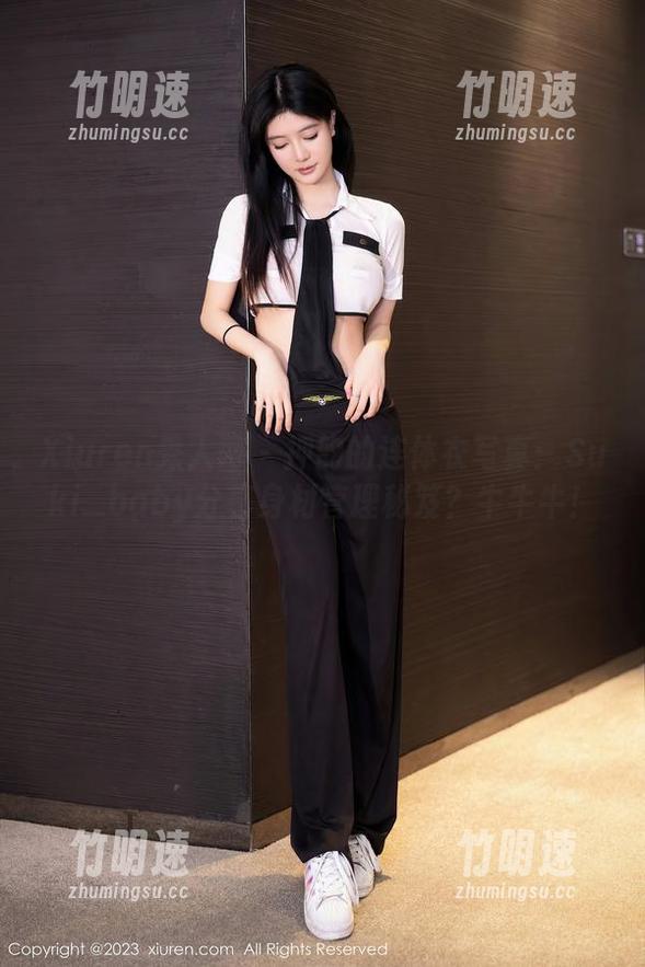 Xiuren秀人网 - 押韵的连体衣写真：Suki_baby分享身材管理秘笈？牛牛牛！