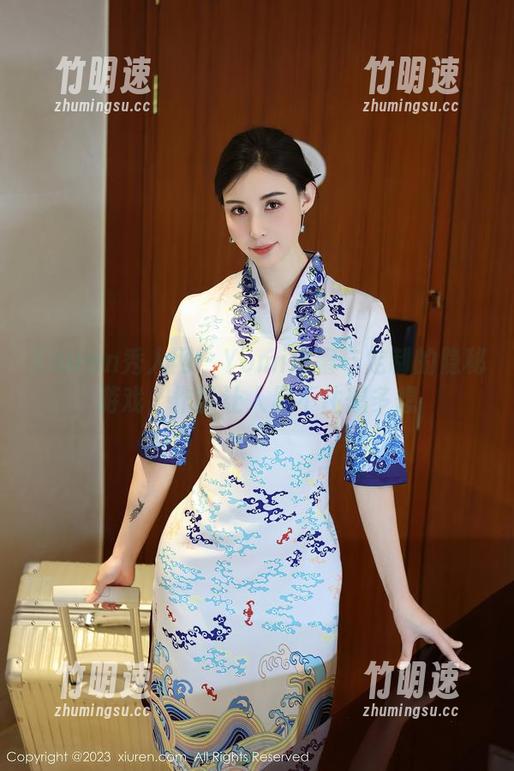 Xiuren秀人网 - Yomi悠蜜与定制的隐秘游戏，作品让人忍不住想多想