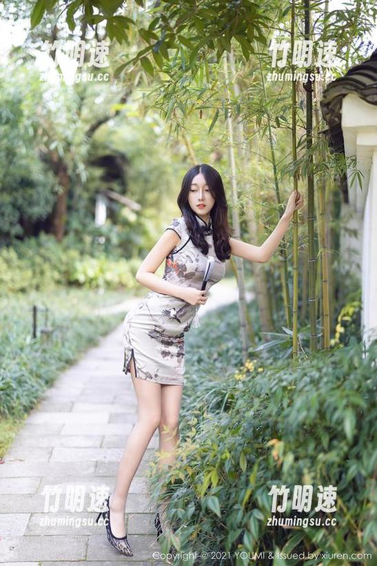 YouMi尤蜜荟 - 夏天来了，黄歆苑资源中隐藏的杂货铺