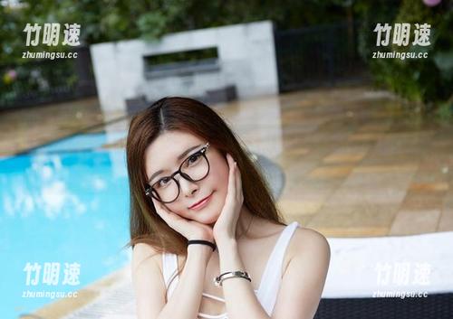 YouWu尤物馆 - 户外无极限，孟狐狸FoxYini精选套图给你的生活加点料！