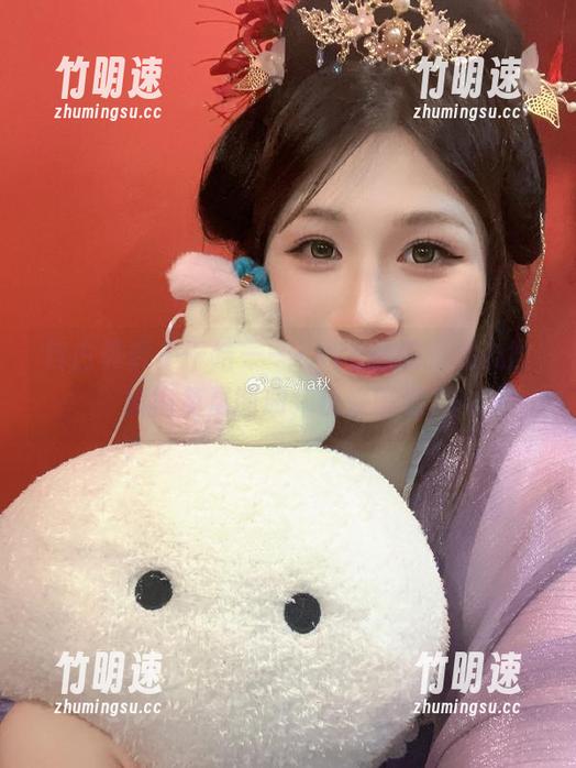 自古黄昏千千结——Zyra秋的路易九世旗袍免费图册，快来瞧瞧！