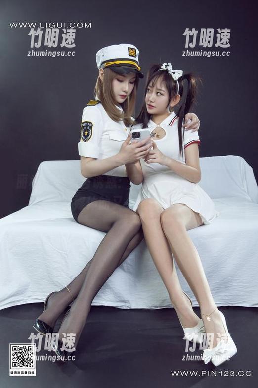 丽柜 - 精致与诱惑：团子的美足图包，社交媒体的又一绝佳素材！