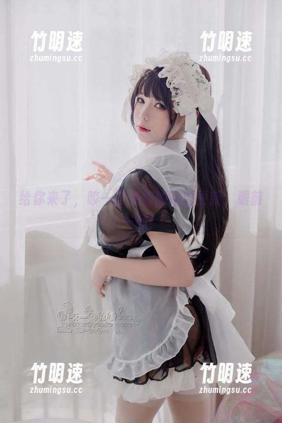 给你来了，咬一口兔娘的制服更新，眼前一亮！