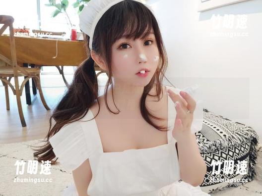 不止三月的丰满，网盘中是依酱呀一系列合集在等灵魂碰撞！