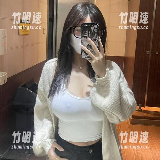 微密圈 - 在线享受美图：是可馨吖2022，原来我也可以成为一名美图观察员！