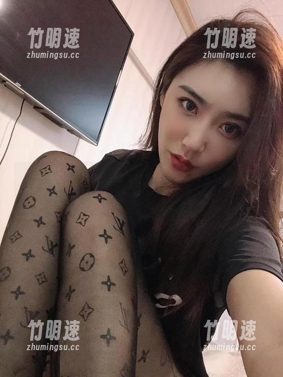 微密圈 - 瑜伽图册：当林子喵Lynne决定挑战重力