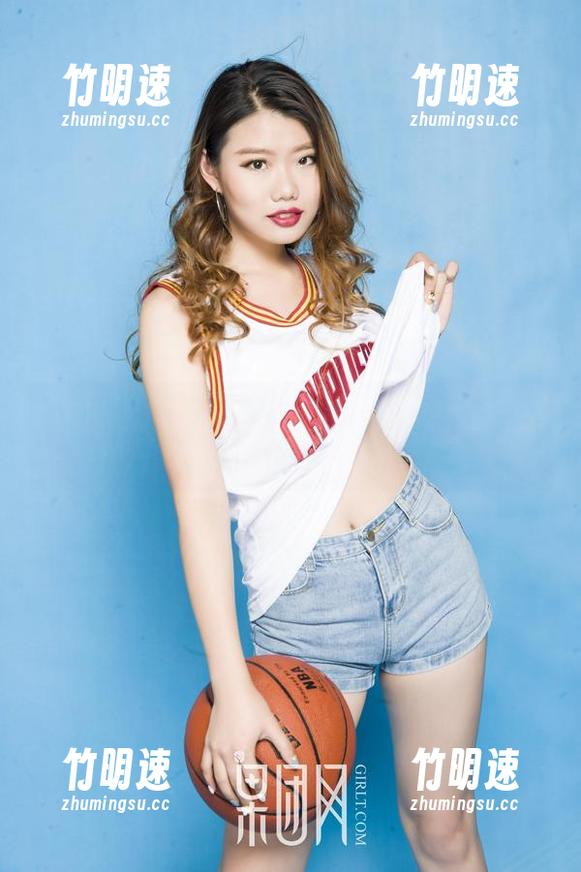 果团网 - 莫雅淇的修女风，不带任何宗教情怀