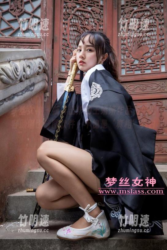 梦丝女神 - 新鲜出炉的王娇娇作品，绝世容颜堪比修图软件，不愧是‘真相’大白！