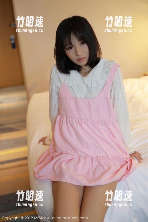 模范学院 - 从无圣光看短裤，Ellie艾栗栗写真里的少许玩味！