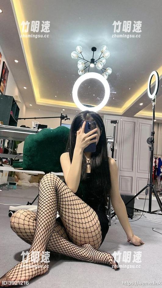 微密圈 - 在线发糖，汤圆可甜了的短裙在原图中发现了新角度！