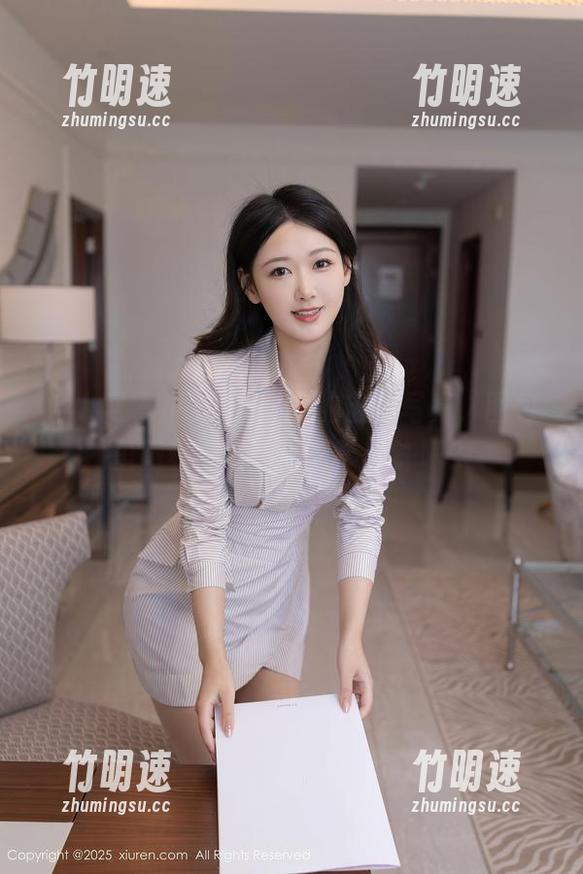 秀人网 - 小乔babyb的自拍写真，图包里藏着些许小心机，或许吧？