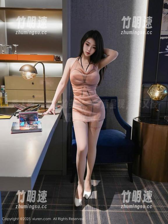 秀人网 - 美七的美足，高清呈现，你又被撩到了吧？