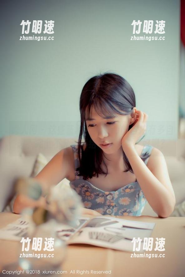 秀人网 - 这些蓝夏Akasha的自拍有多自恋？完全不允许不给下载点数，好吧？