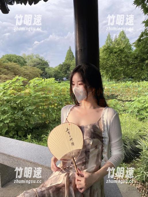 微密圈 - 写真合集中的软妹小九九：走过、看过、wiście的美足