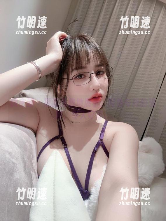 微密圈 - 原图优雅地展示：阿色与她的渔网，令人好奇。