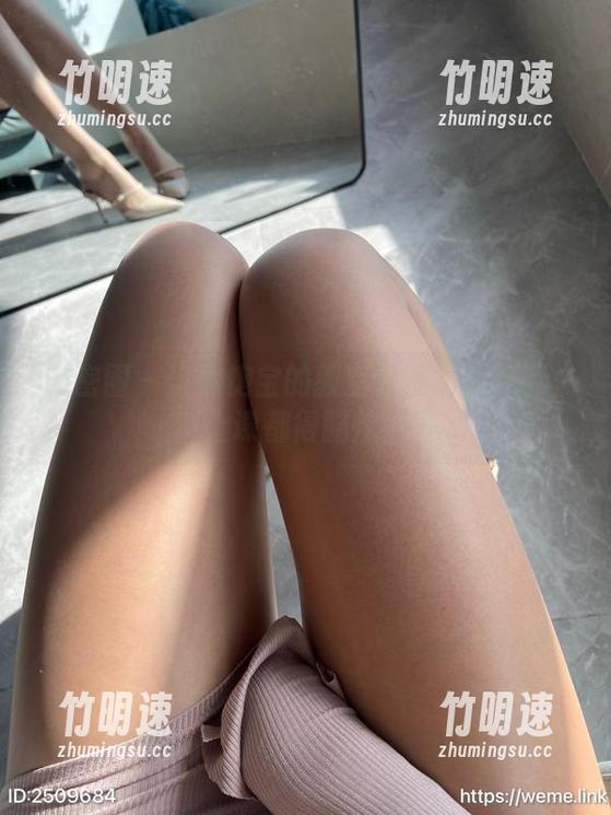 微密圈 - 当黑饱宝的教室变成写真T台：上课都得酷炫！